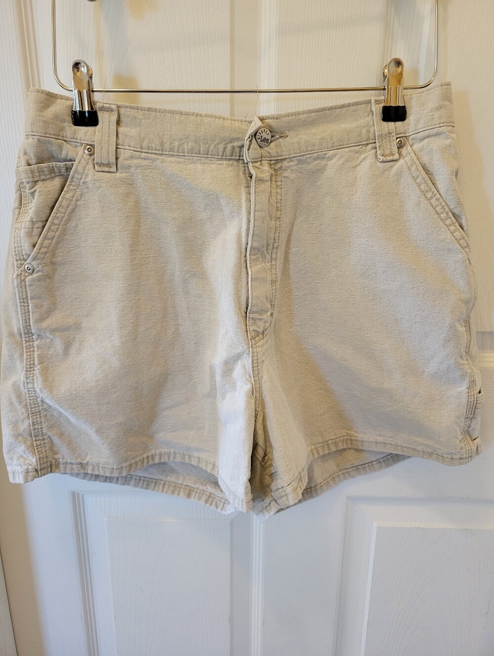 Womens Sz. 12 Lee Shorts